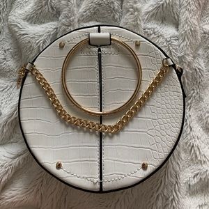 White cross or hand bag